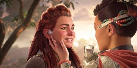 aloy lesbiana|Horizon Forbidden West Lets Aloy Kiss Someone, And Its A。